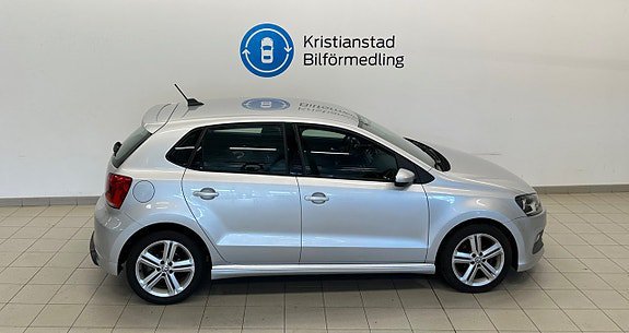 Vehicle Image 7