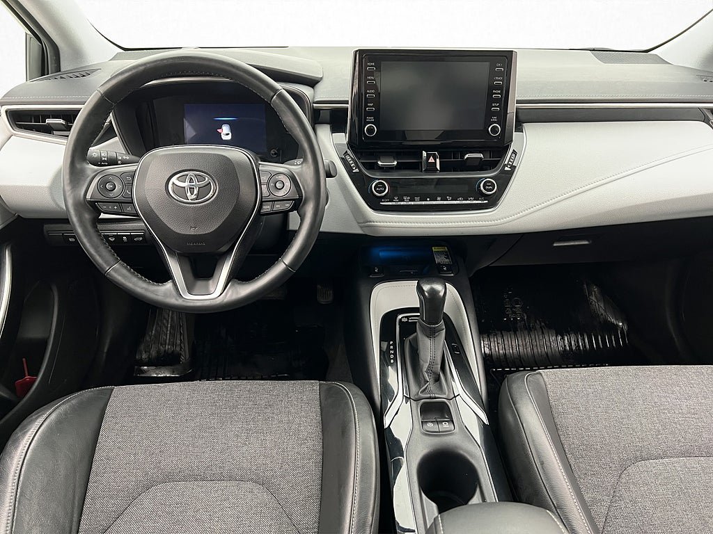 Vehicle Image 13