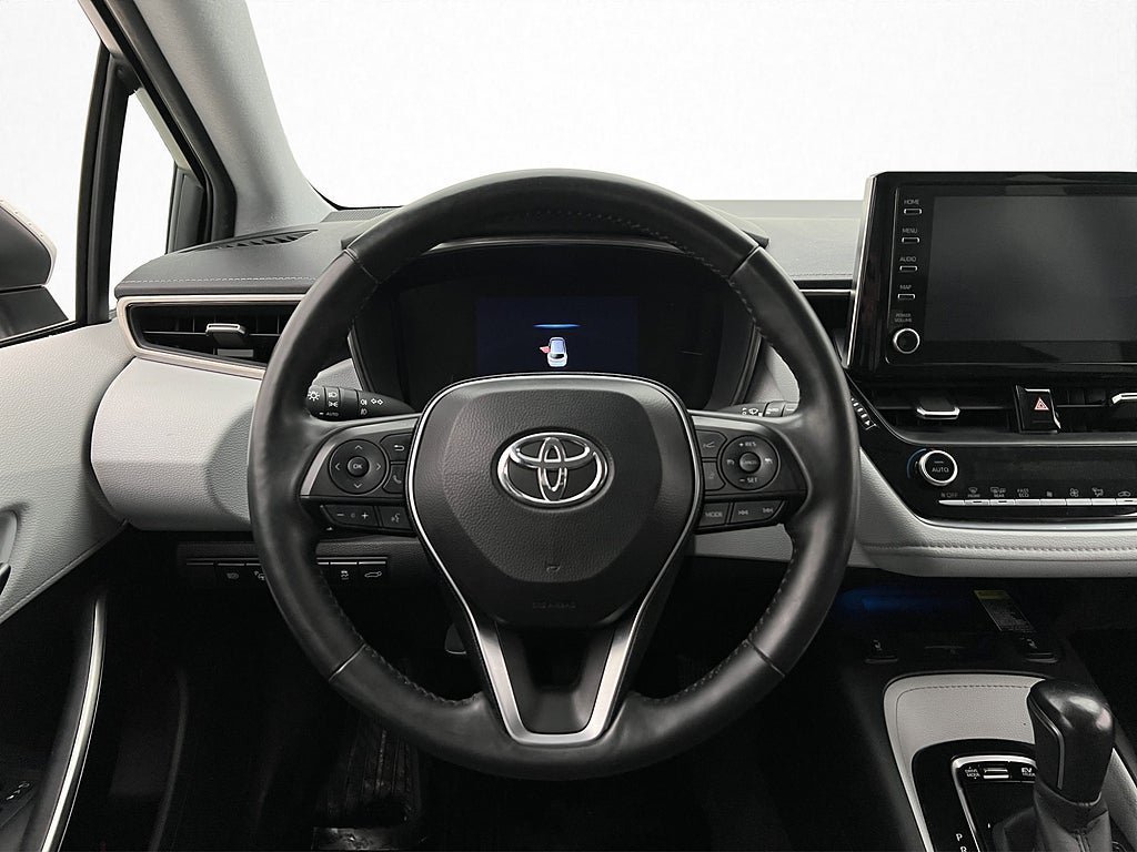 Vehicle Image 14
