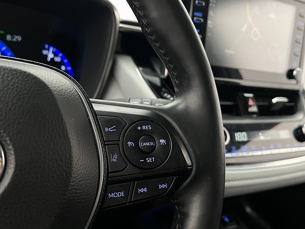 Vehicle Image 18