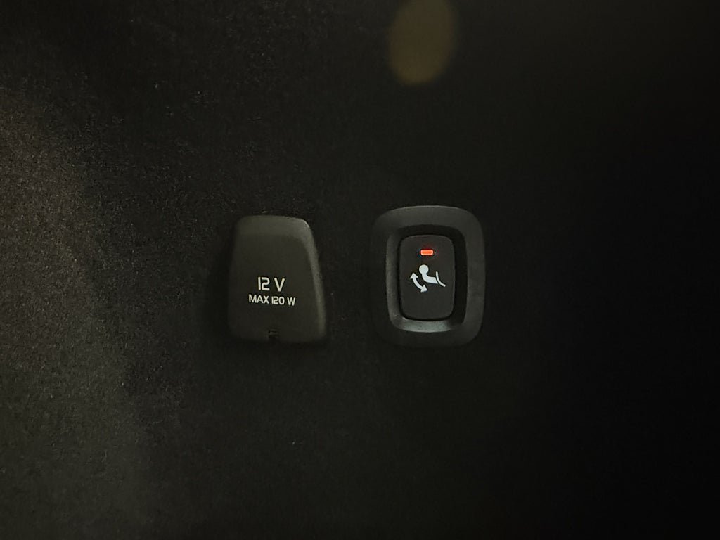 Vehicle Image 34