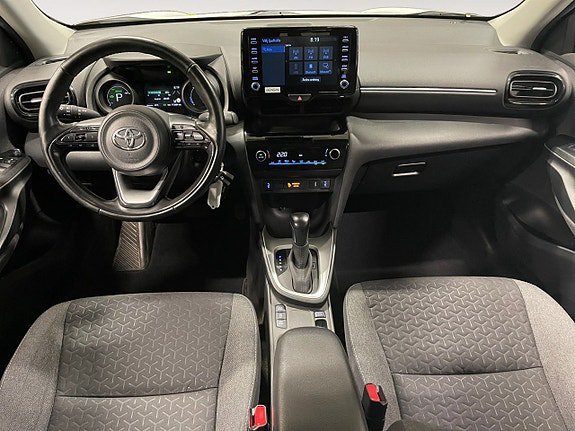 Vehicle Image 10