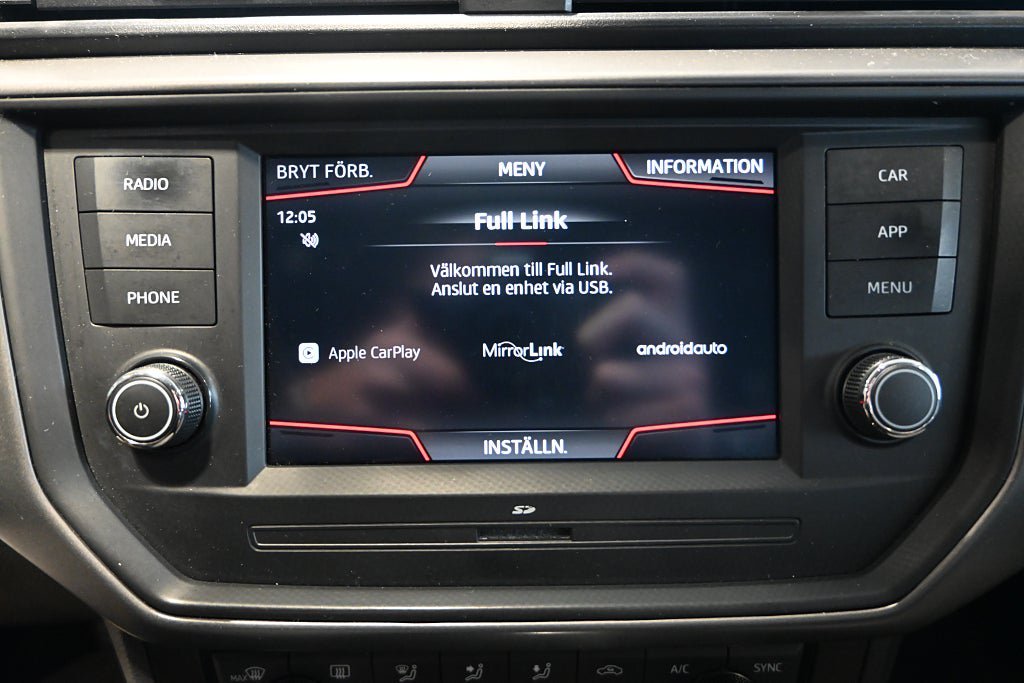 Vehicle Image 18