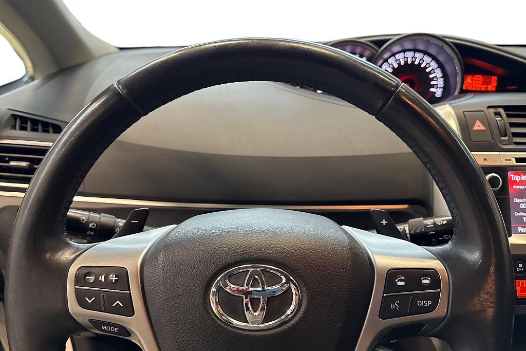 Vehicle Image 13