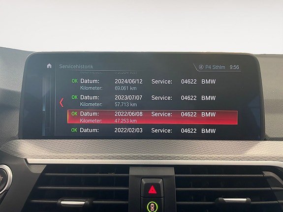 Vehicle Image 25