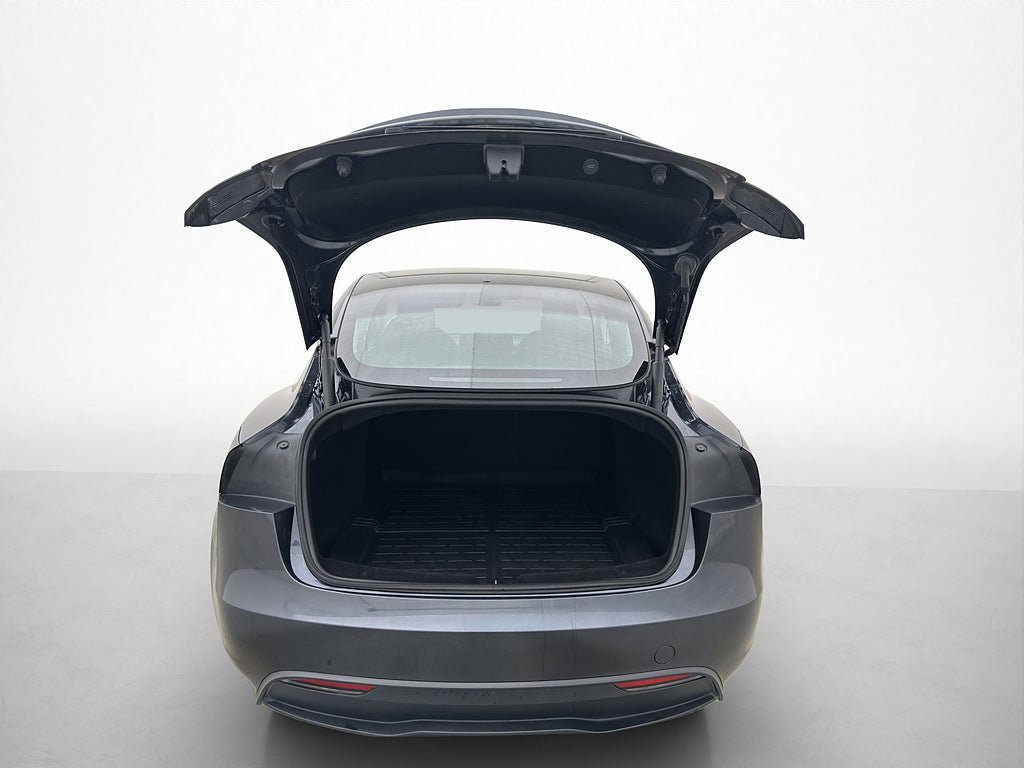 Vehicle Image 23