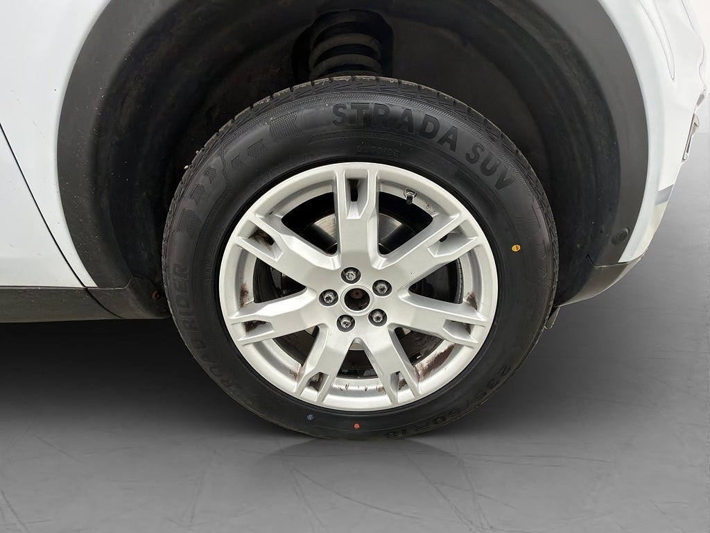 Vehicle Image 36