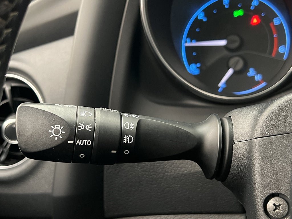 Vehicle Image 31