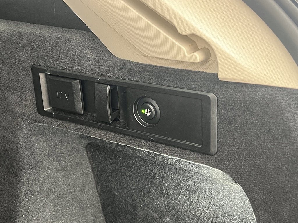 Vehicle Image 29