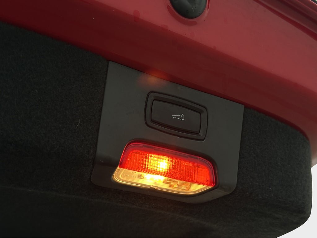 Vehicle Image 35