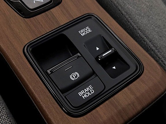 Vehicle Image 28