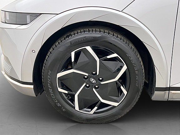 Vehicle Image 37