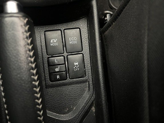 Vehicle Image 27