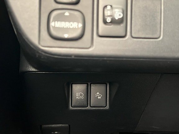 Vehicle Image 33