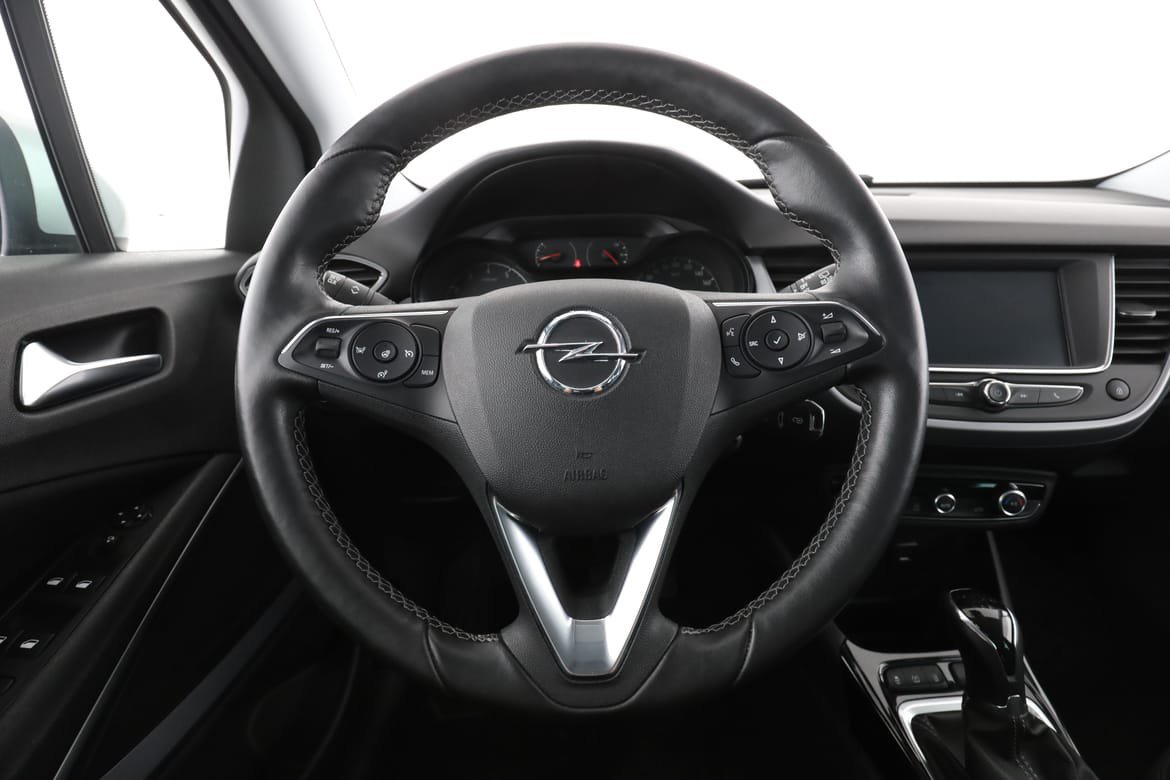 Vehicle Image 17