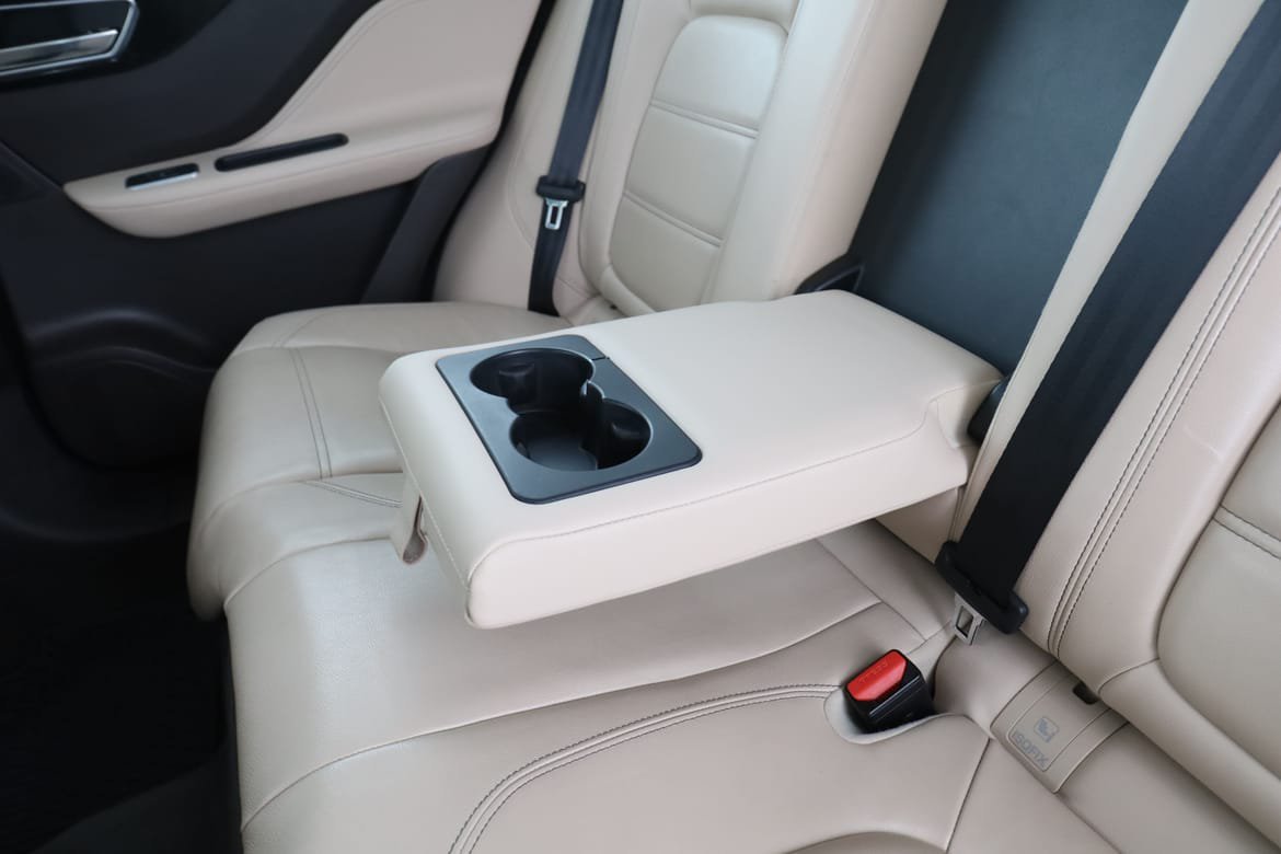 Vehicle Image 36