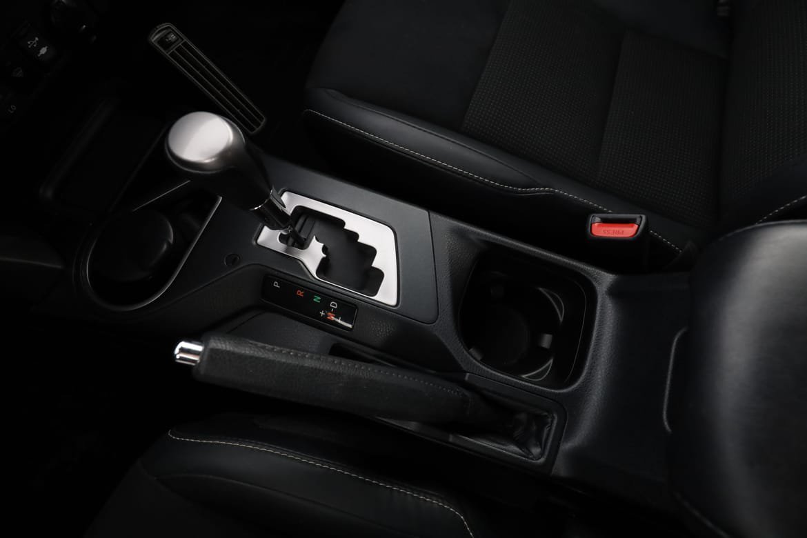 Vehicle Image 25