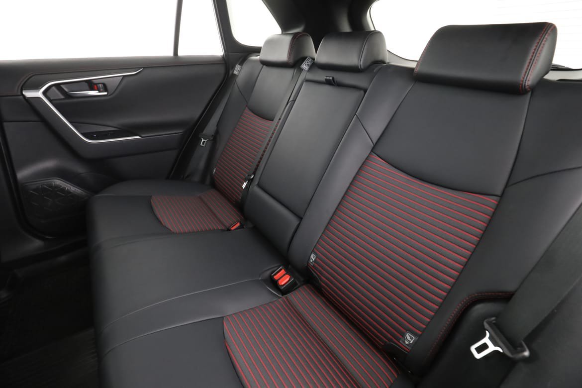 Vehicle Image 13