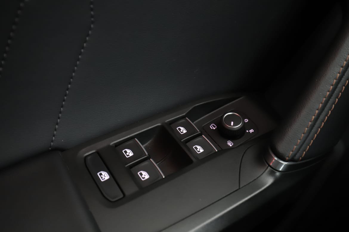 Vehicle Image 33