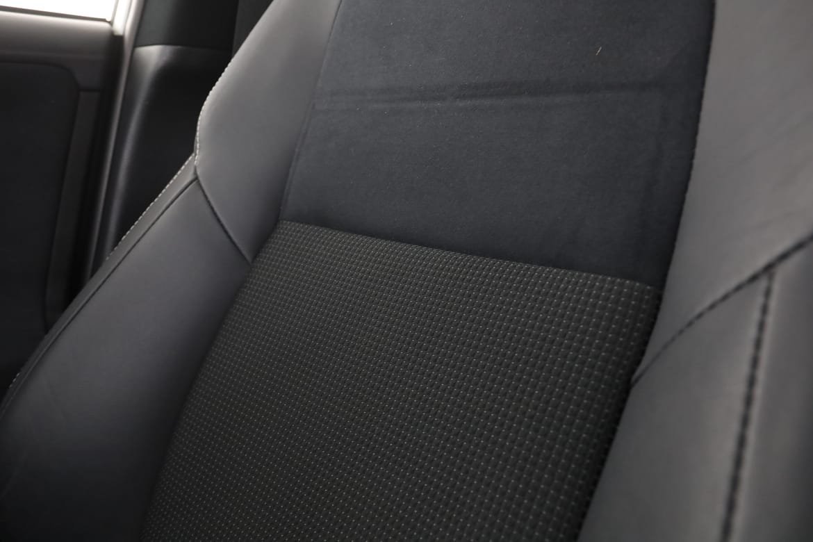 Vehicle Image 36