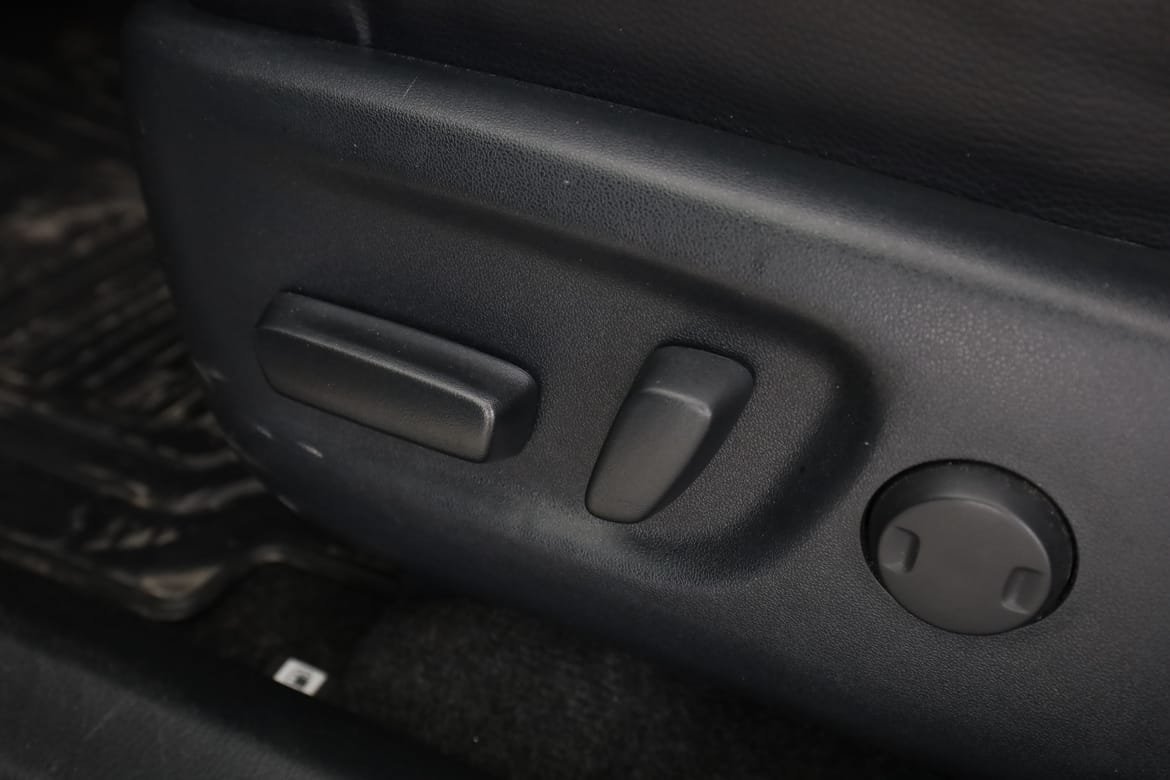 Vehicle Image 37