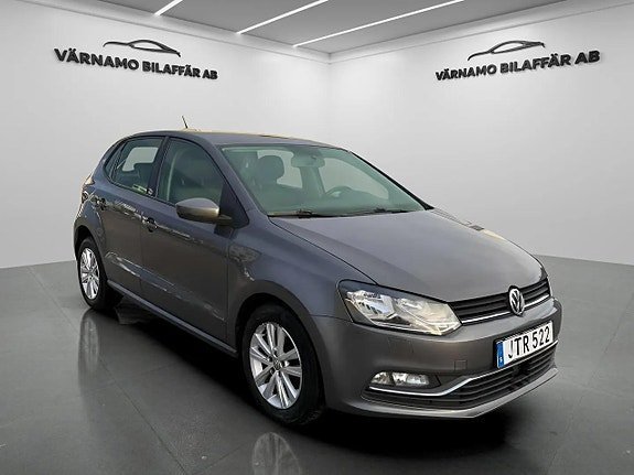 Vehicle Image 6