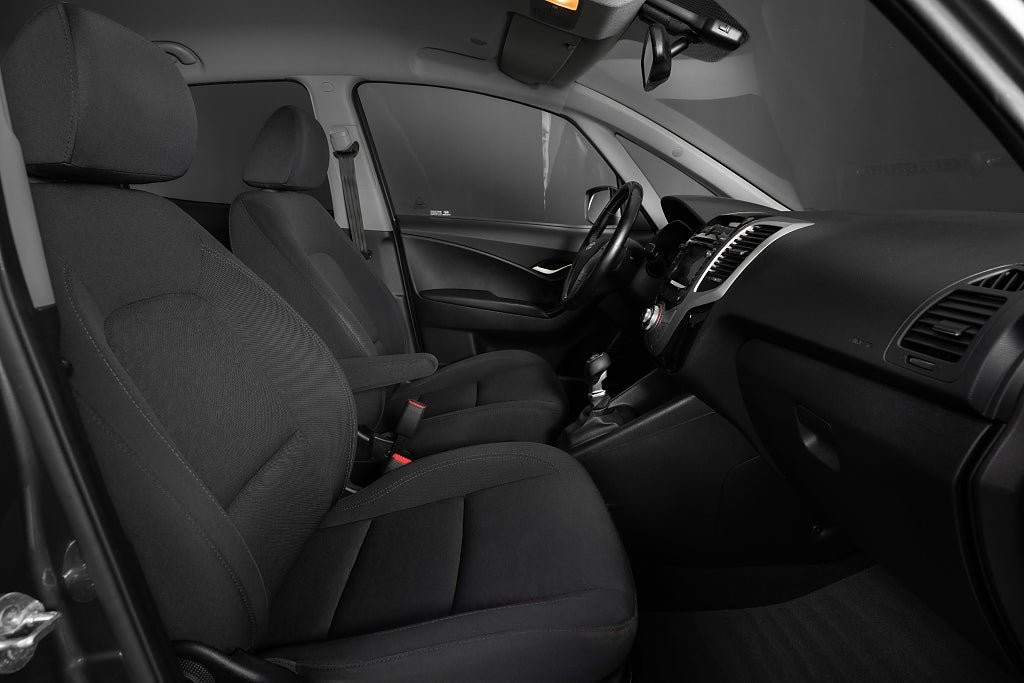 Vehicle Image 16