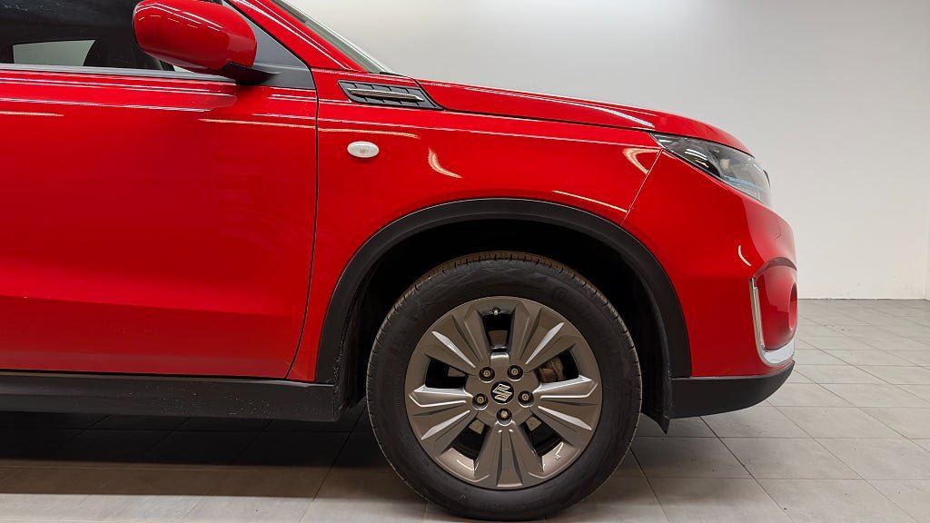 Vehicle Image 13