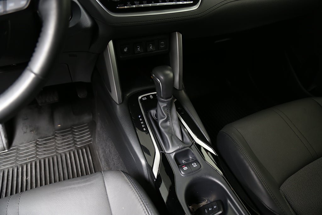 Vehicle Image 21