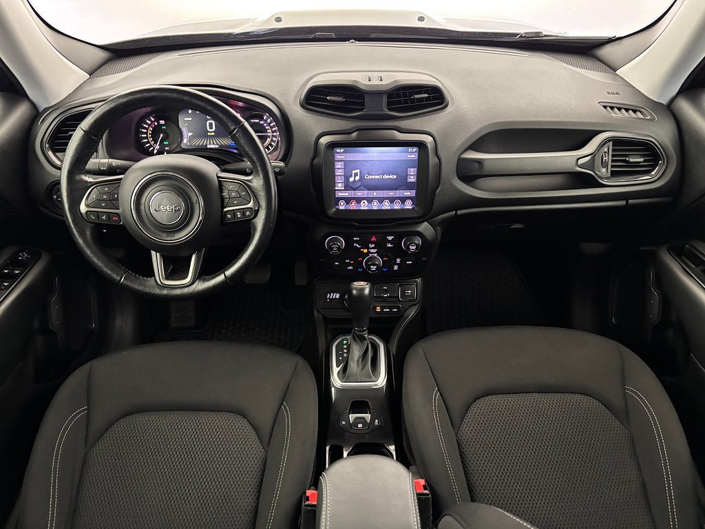 Vehicle Image 19