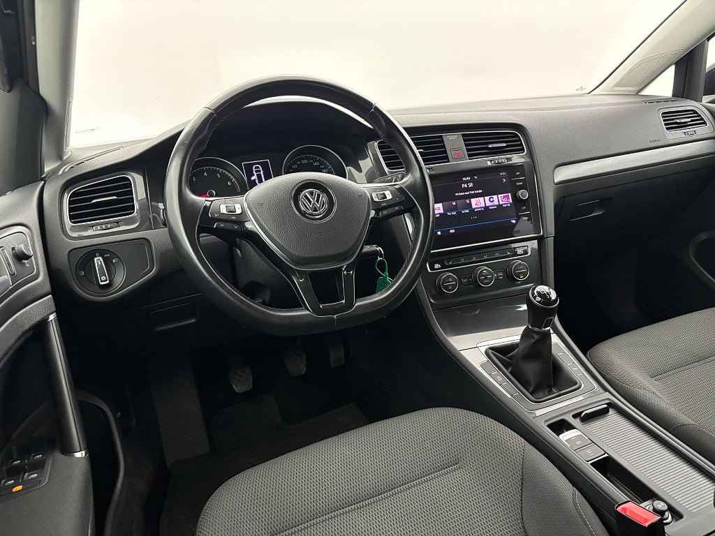 Vehicle Image 17