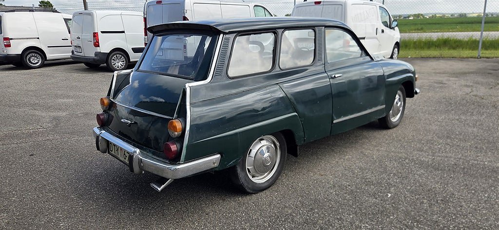 Vehicle Image 6