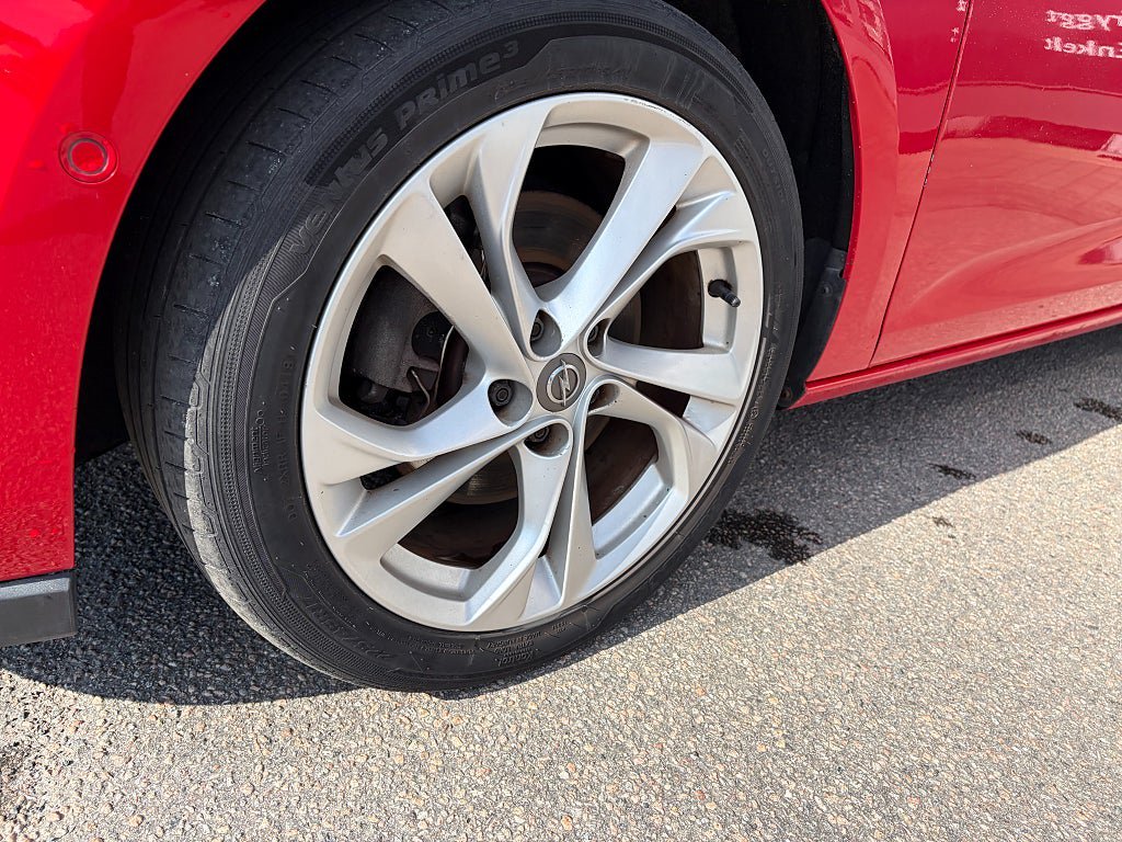 Vehicle Image 19