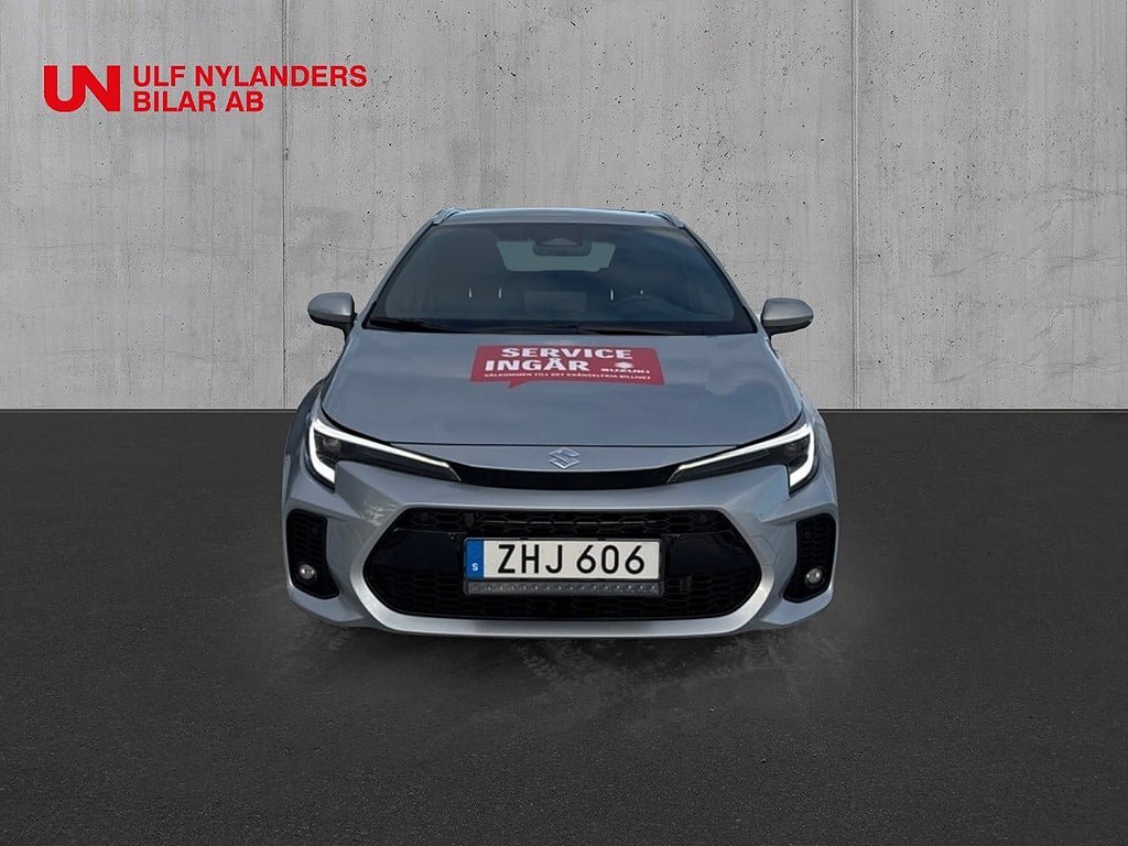 Vehicle Image 6