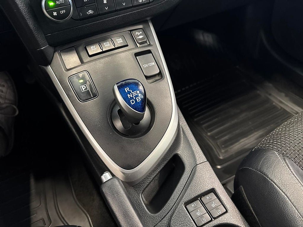 Vehicle Image 17