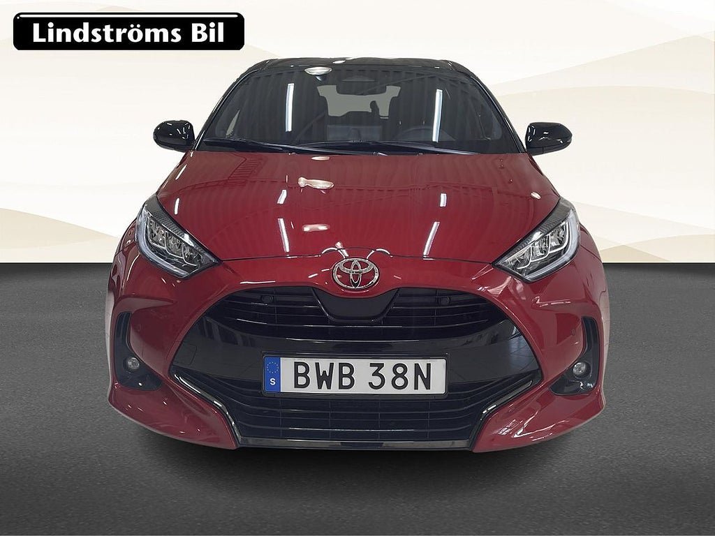 Vehicle Image 9
