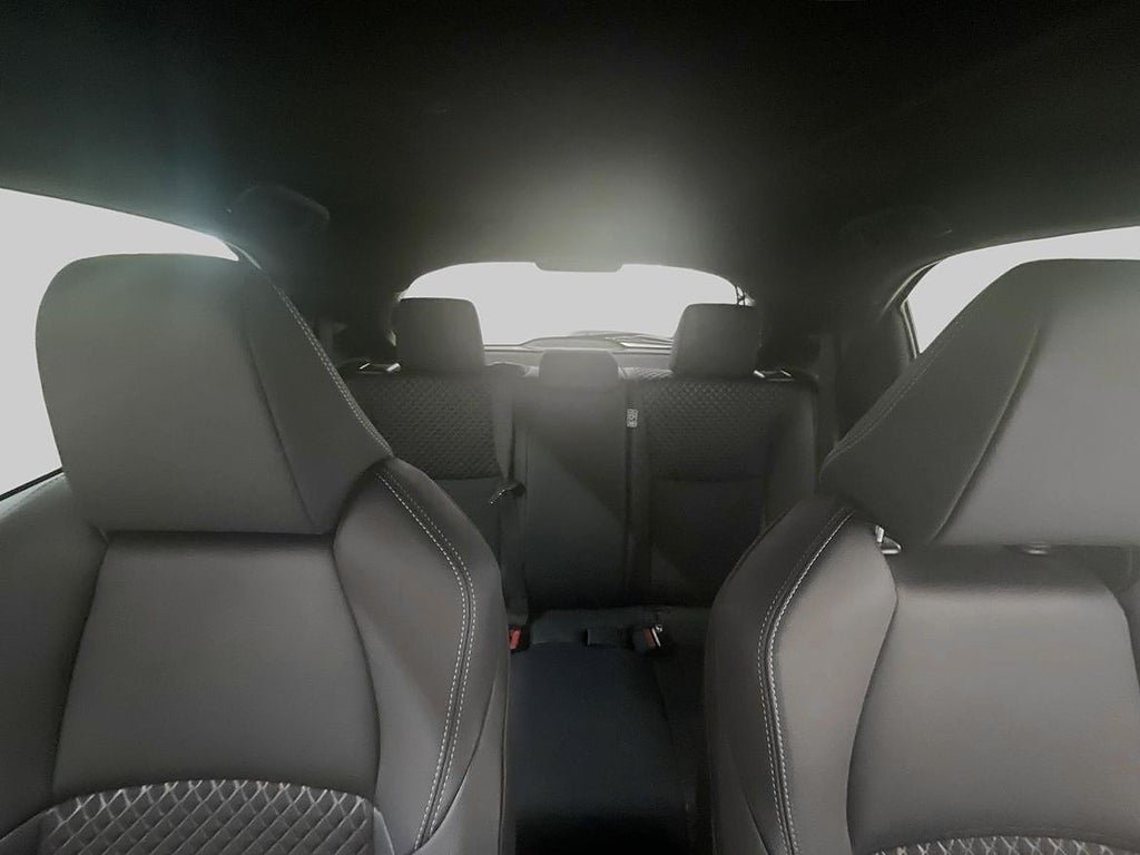 Vehicle Image 21