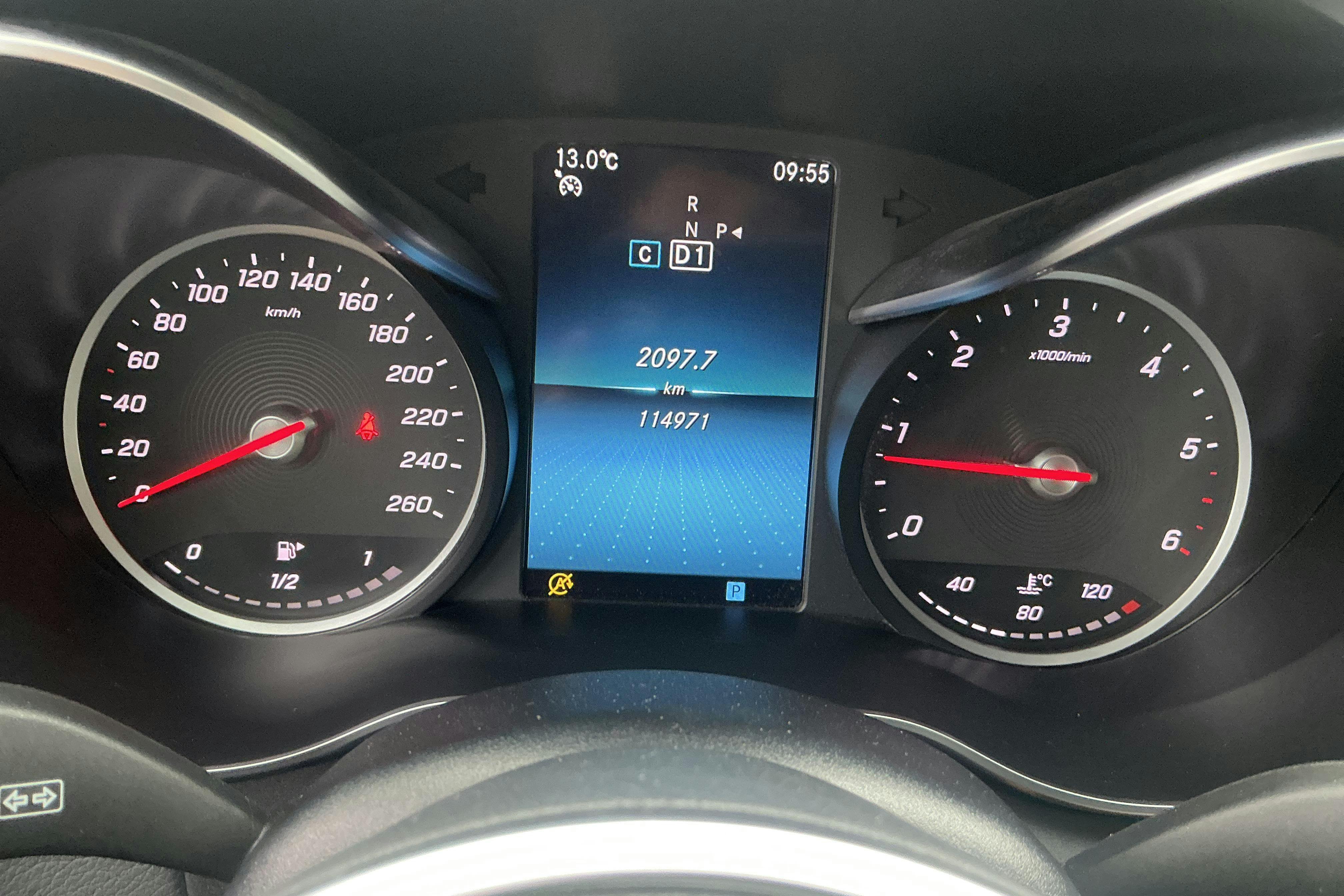 Vehicle Image 10
