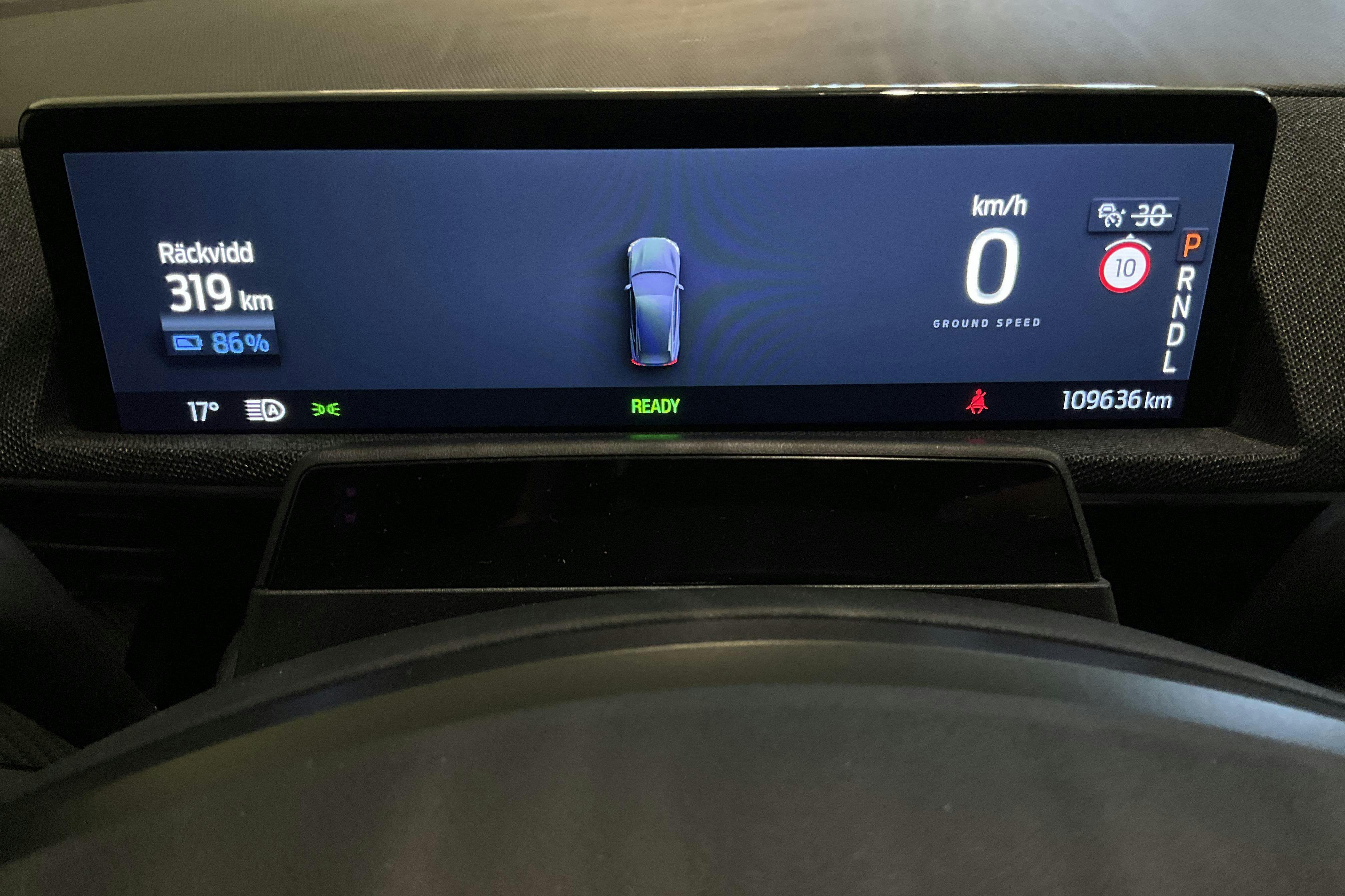 Vehicle Image 10
