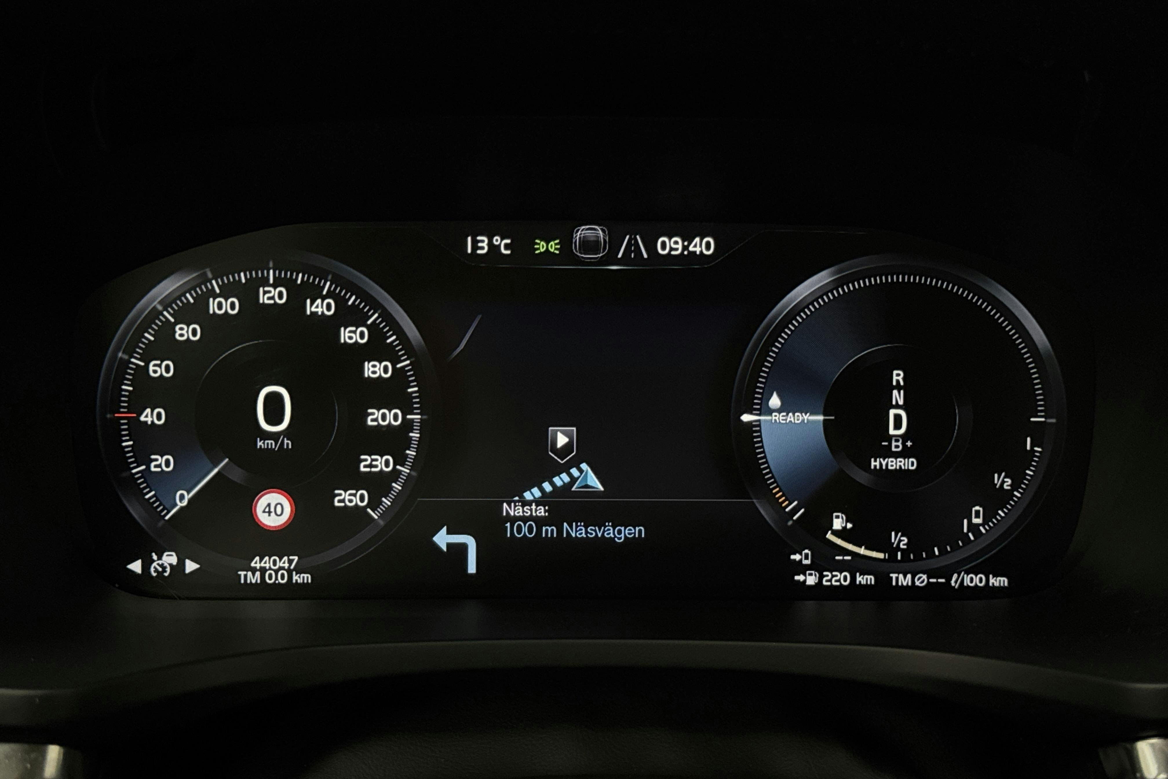 Vehicle Image 10