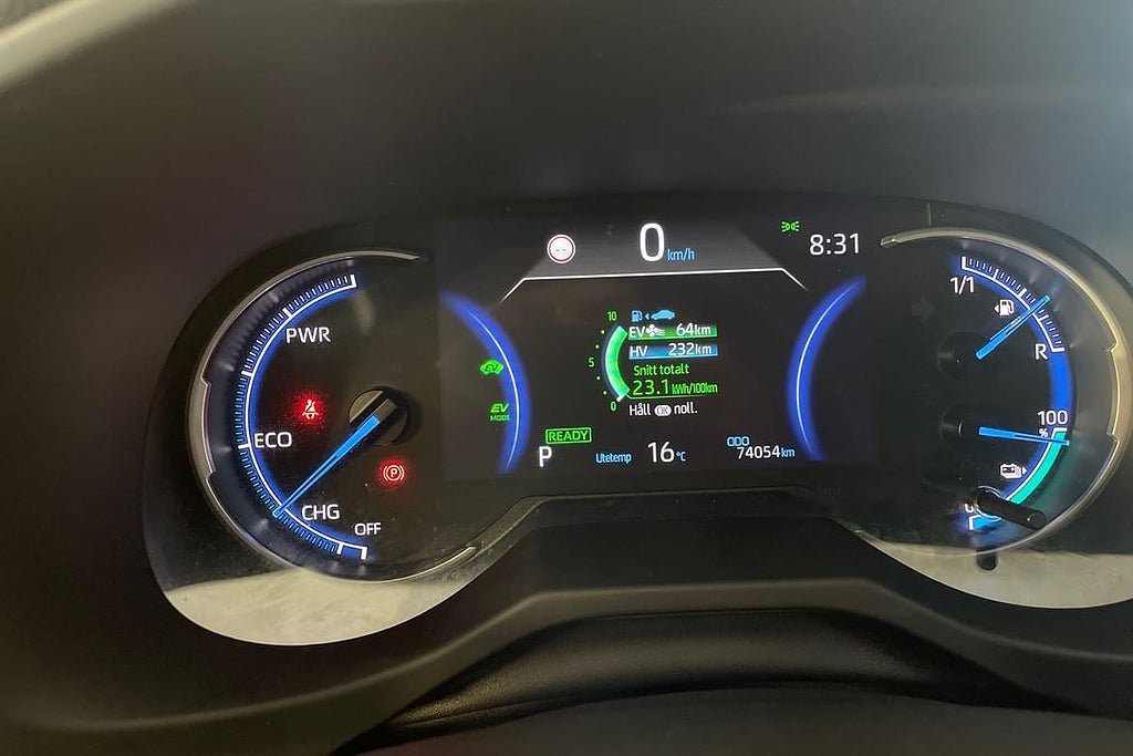 Vehicle Image 16