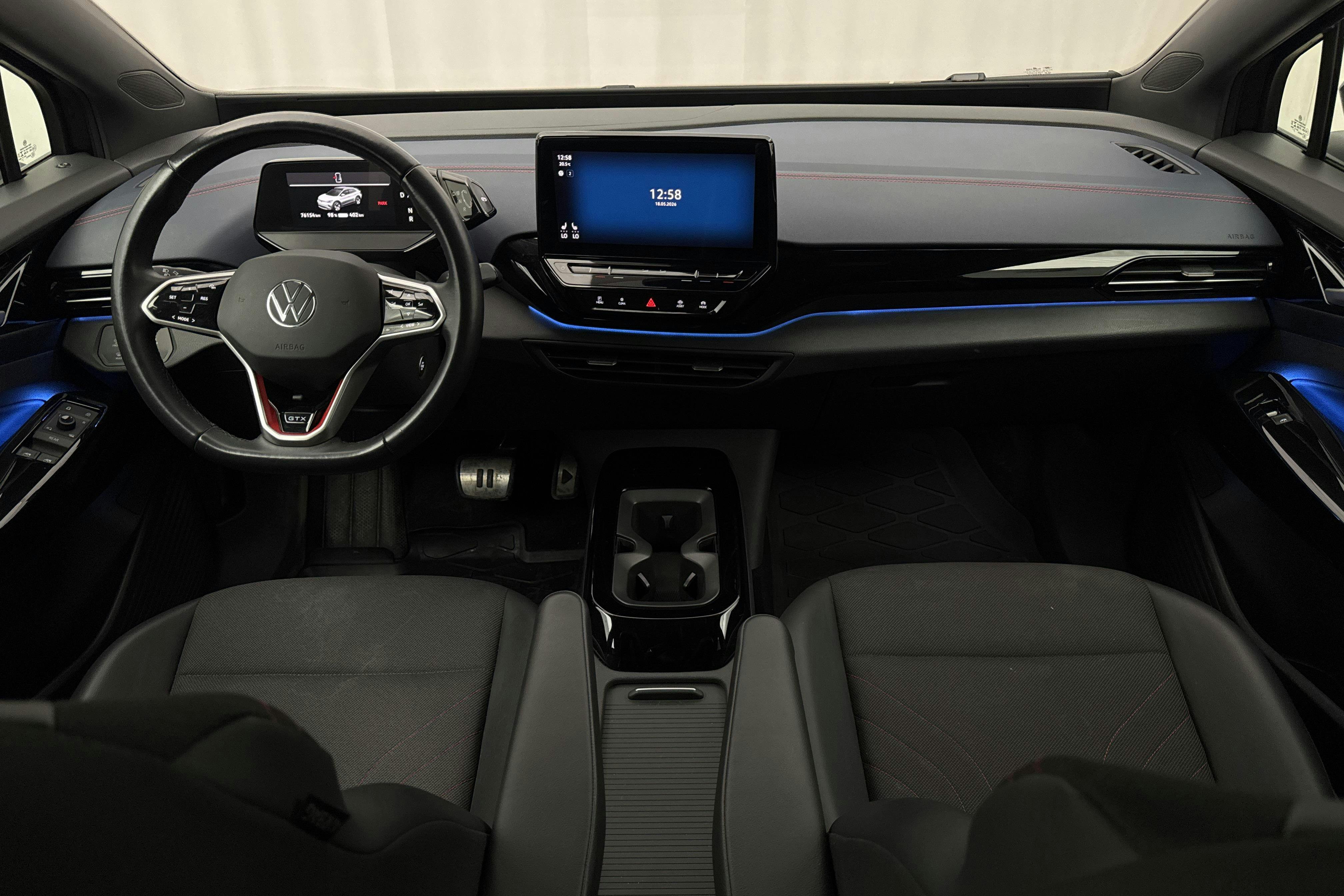 Vehicle Image 6