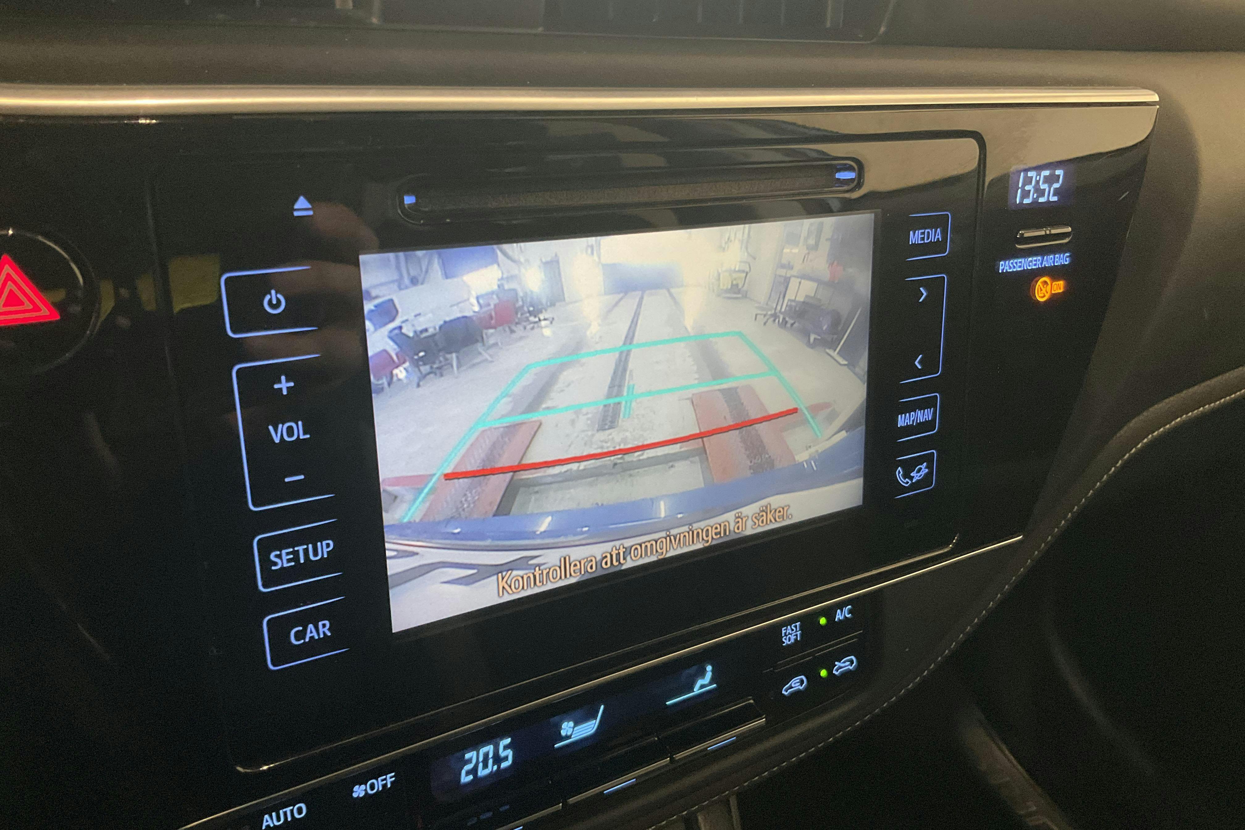 Vehicle Image 11