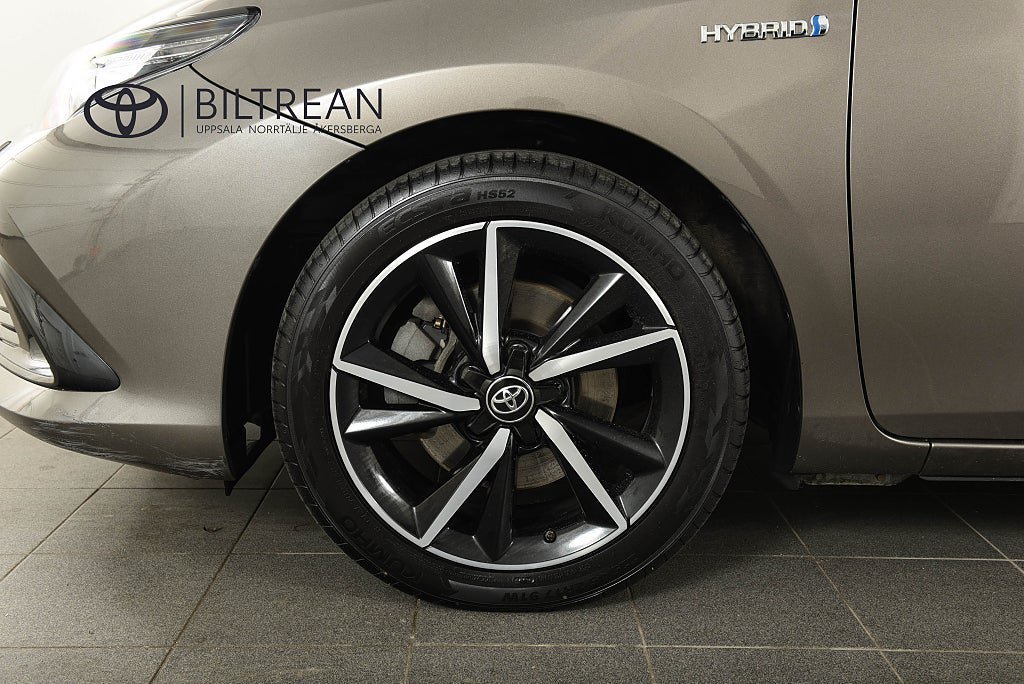 Vehicle Image 15