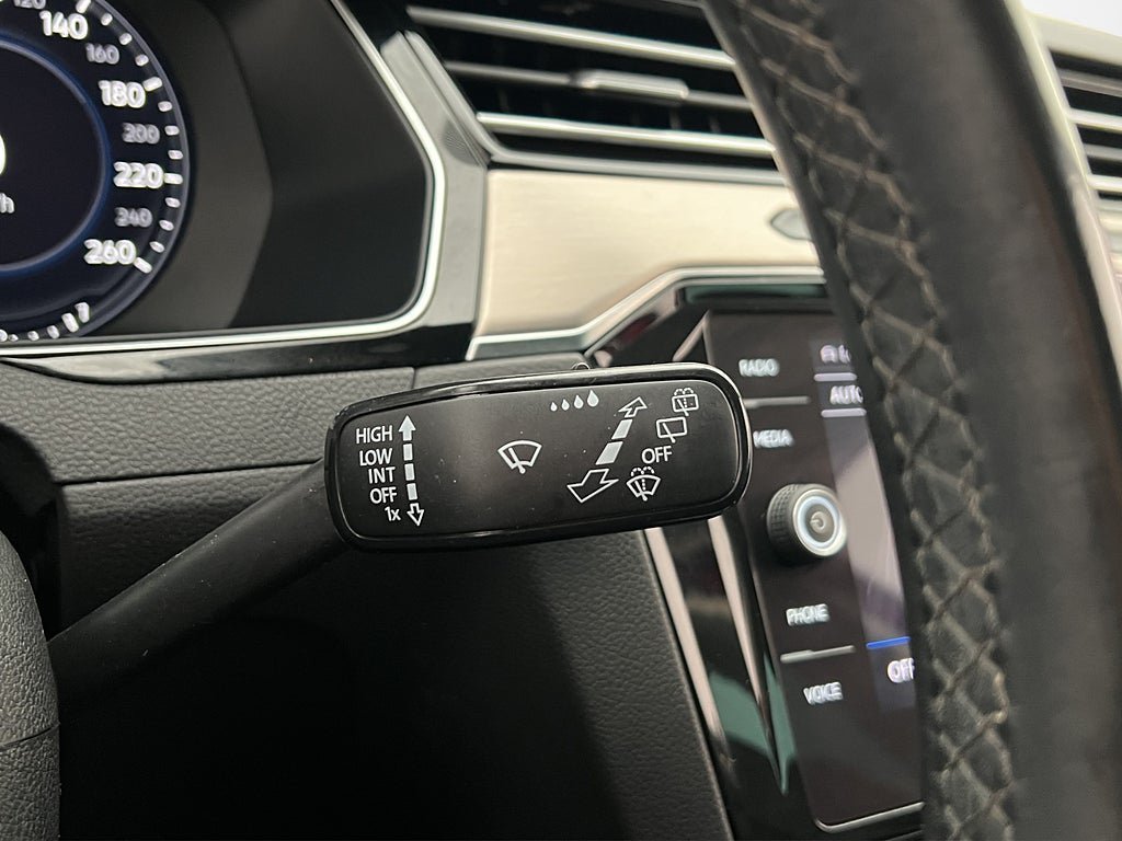 Vehicle Image 26