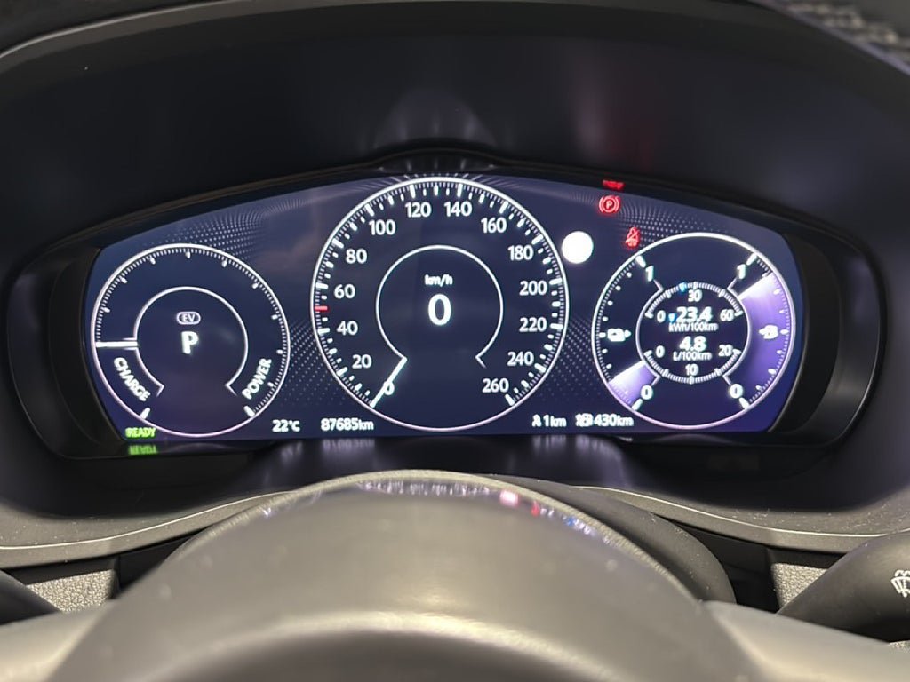 Vehicle Image 10