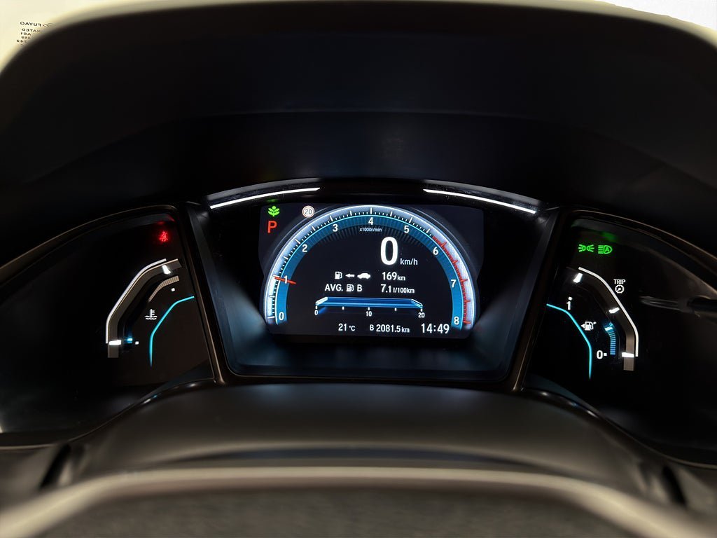 Vehicle Image 13