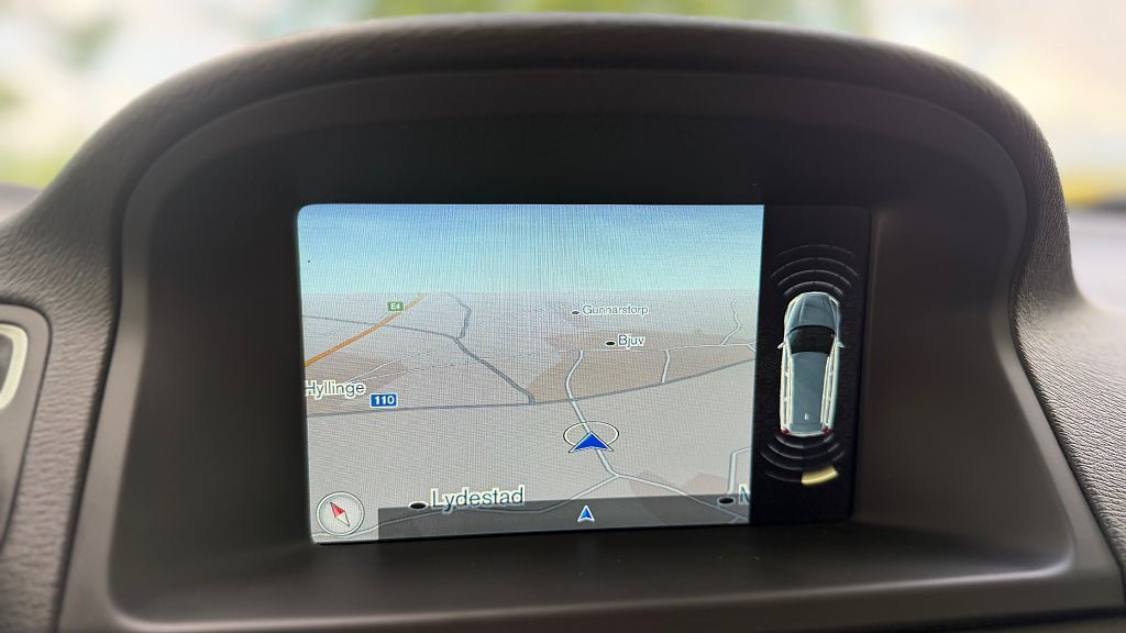 Vehicle Image 25