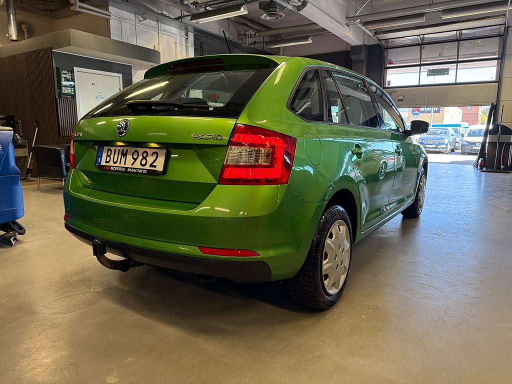 Vehicle Image 7