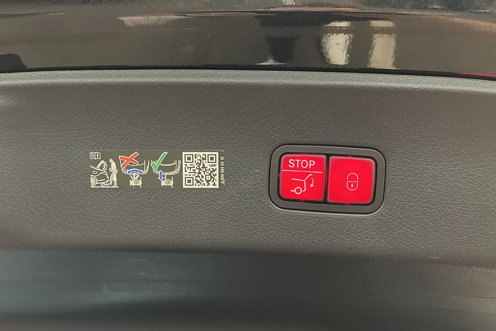 Vehicle Image 27